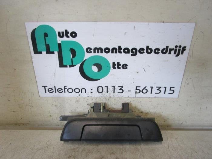 Poignée portière 4portes arrière droite d'un BMW 3-Serie, -, 3 mois de garantie, Utilisé, -