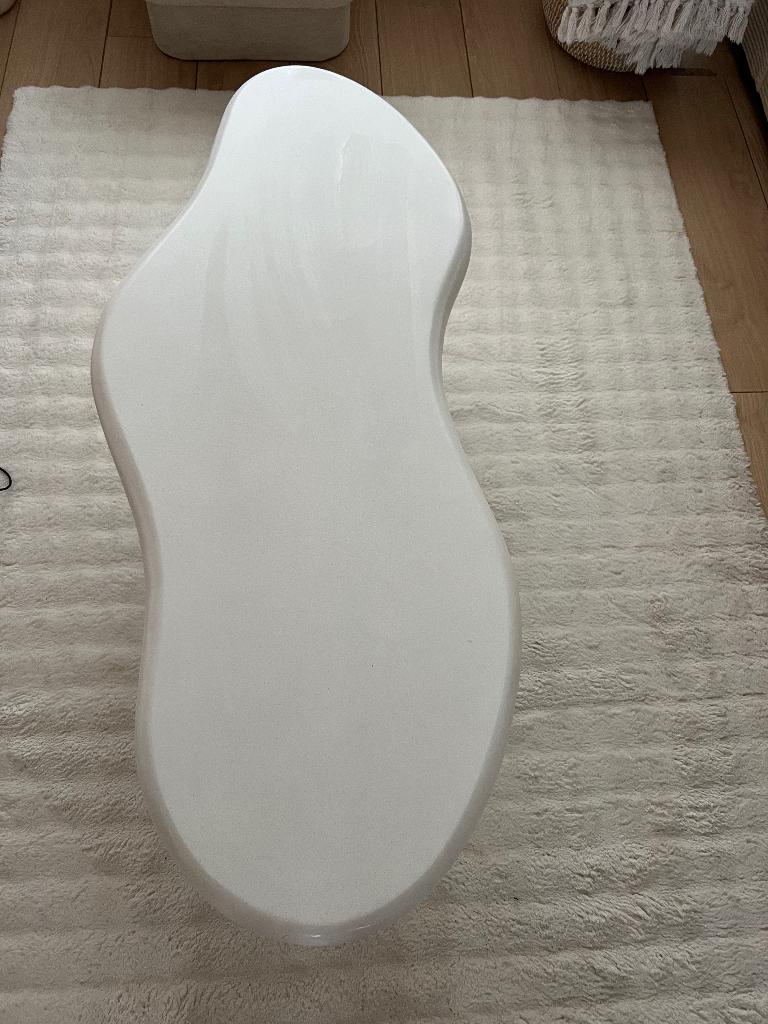 Table basse en ciment, Maison & Meubles, 100 à 150 cm, Moins de 50 cm, Comme neuf, Enlèvement