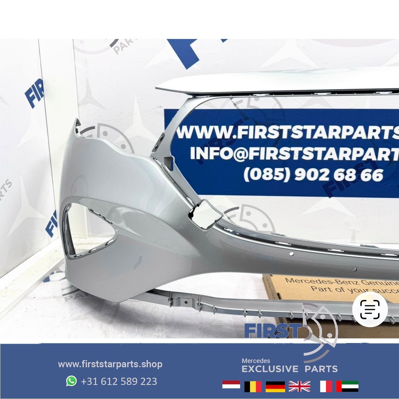 W214 BUMPER E KLASSE A2148850300 VOORBUMPER KAAL ZWART WIT G, Gebruikt, -, Voor, Ophalen of Verzenden