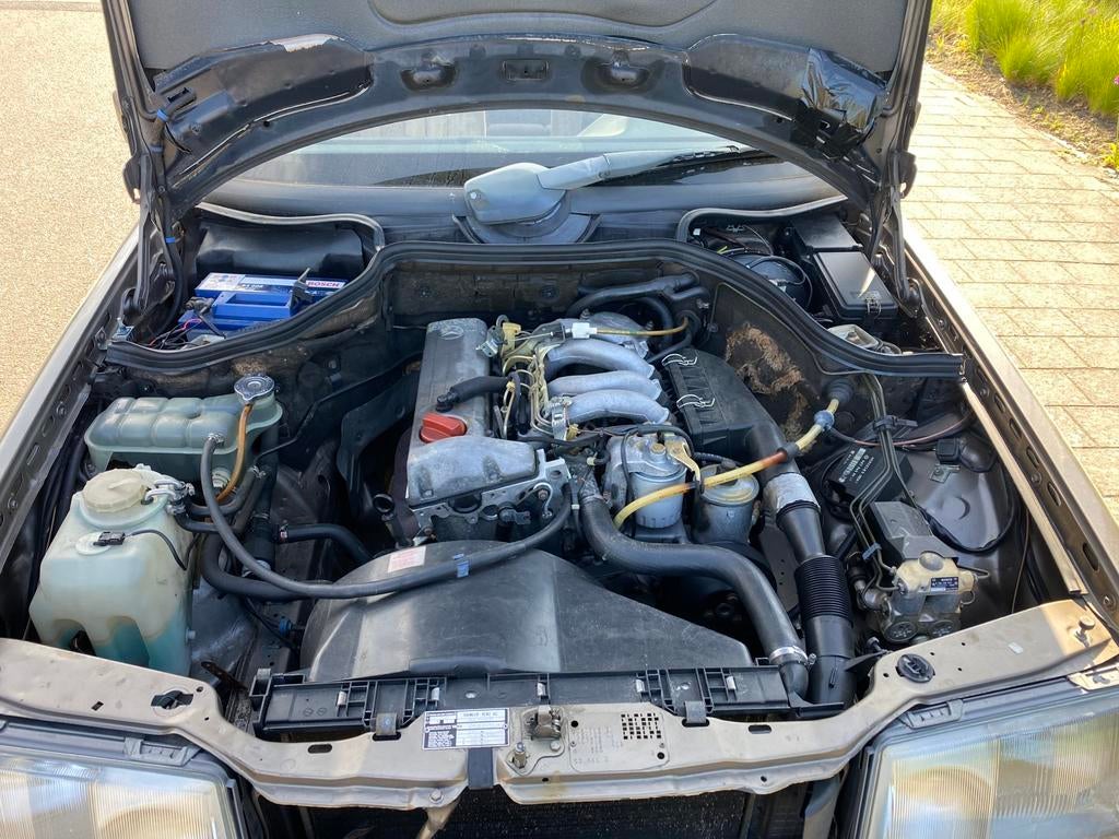 Mercedes 200D oldtimer, foto 11