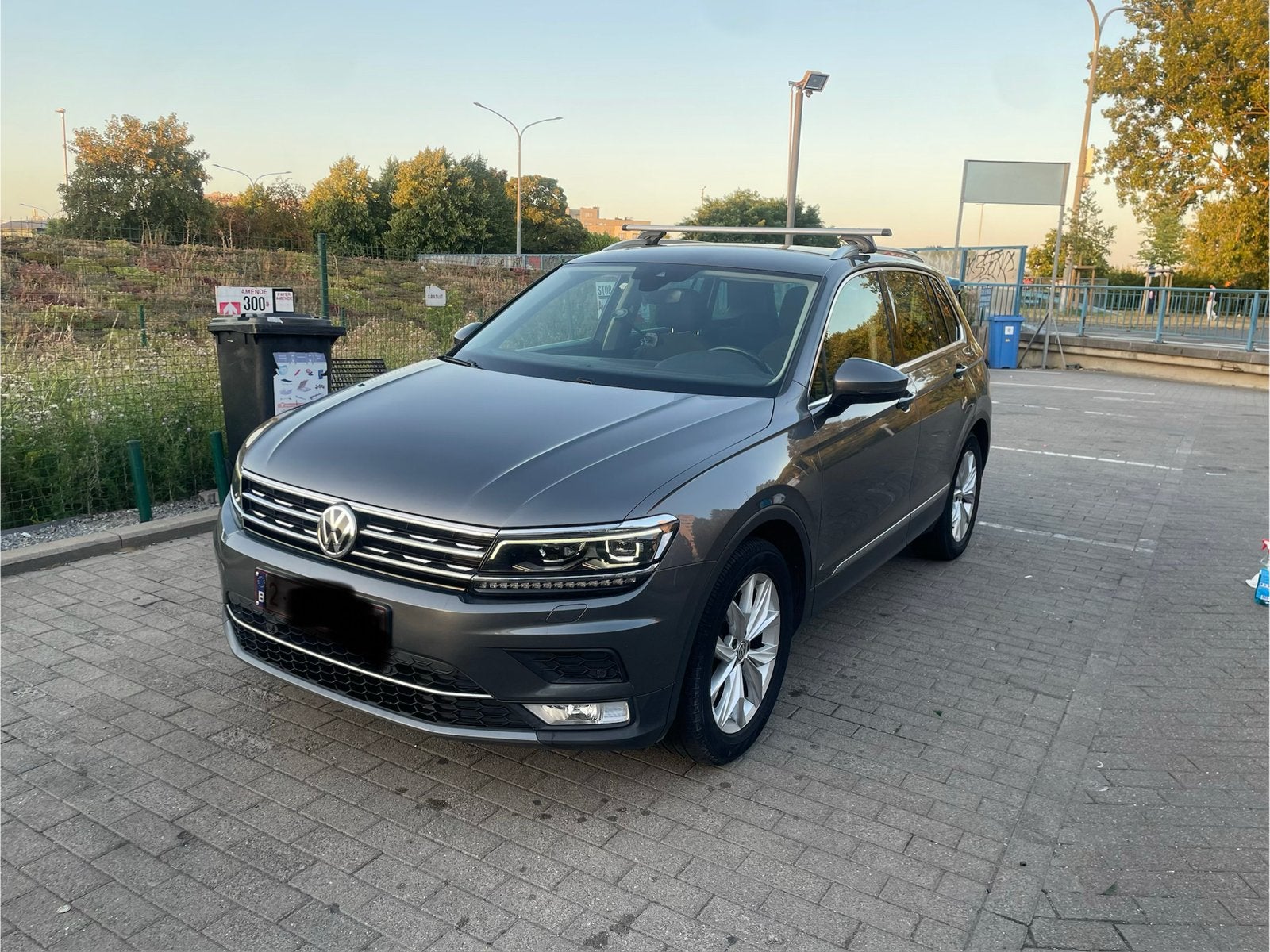 VW Tiguan Highline DSG 2017 LED CarPlay 133.800 km, Autos, Argent ou Gris, Achat, 6 portes, Entreprise