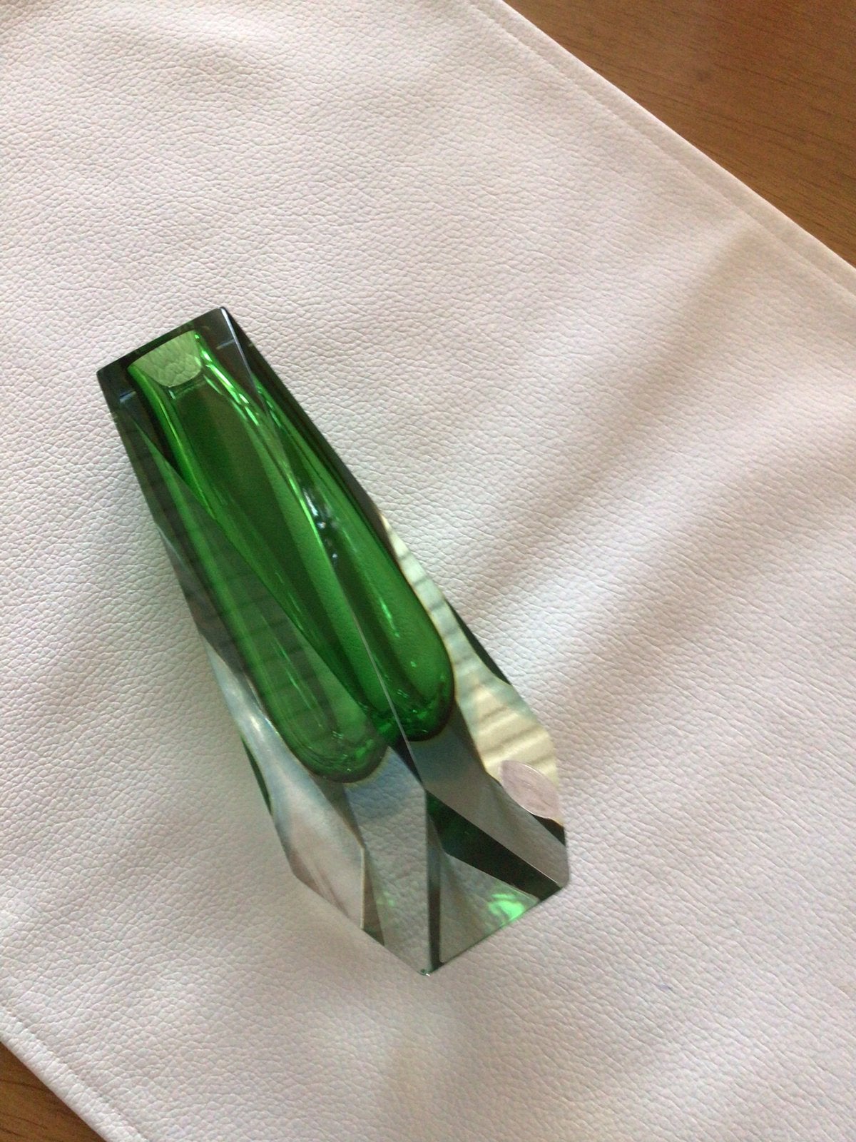 Murano Sommerso facetvaas 1970-1980 groen, Verzamelen, Ophalen, Zo goed als nieuw
