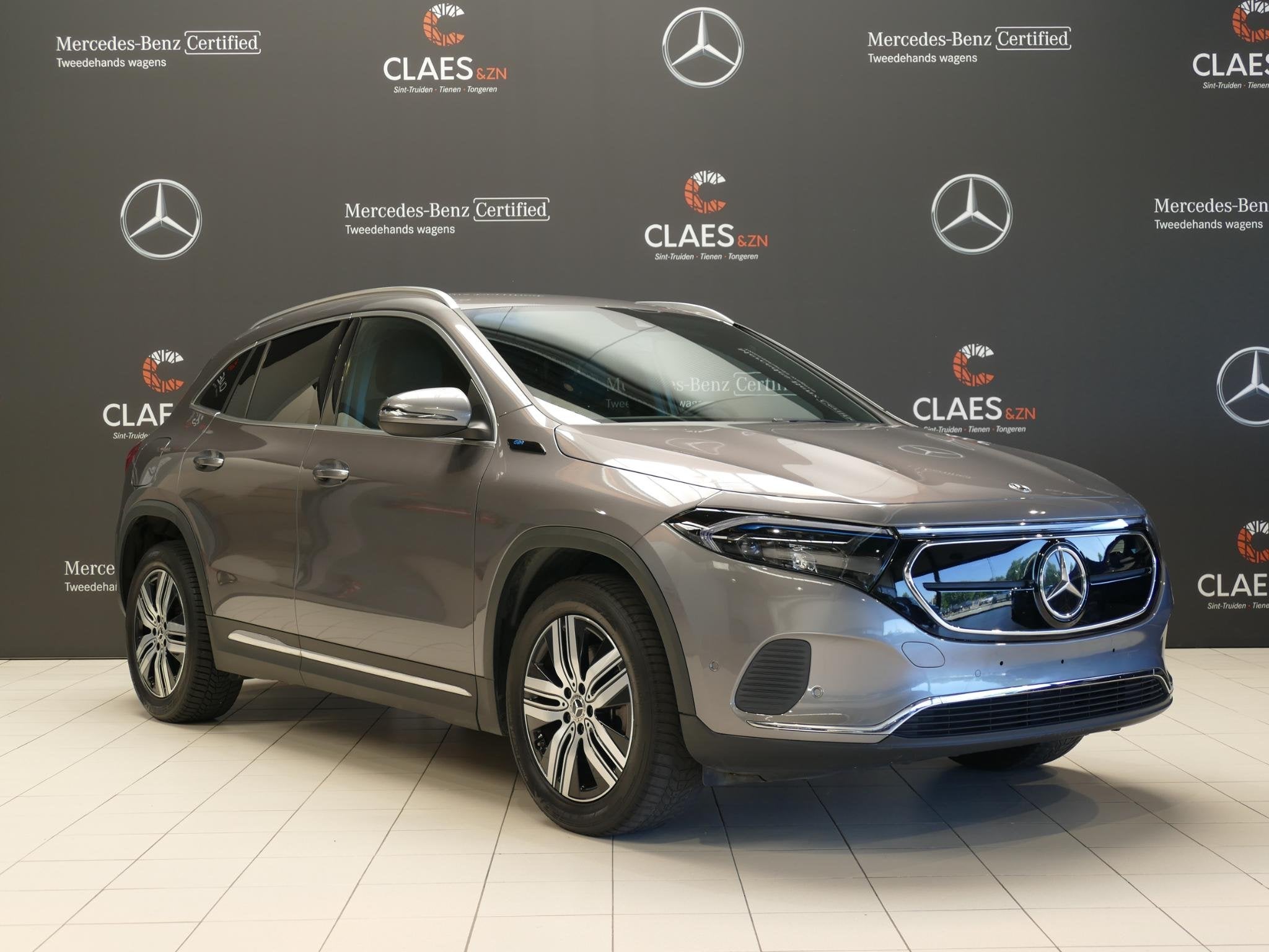 Mercedes-Benz EQA 250 Luxury Line - DOS 8846, Stof, Gebruikt, 5 zetels, 5 deurs