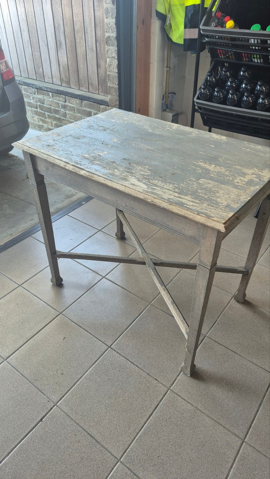 Grijze tafel, Ophalen