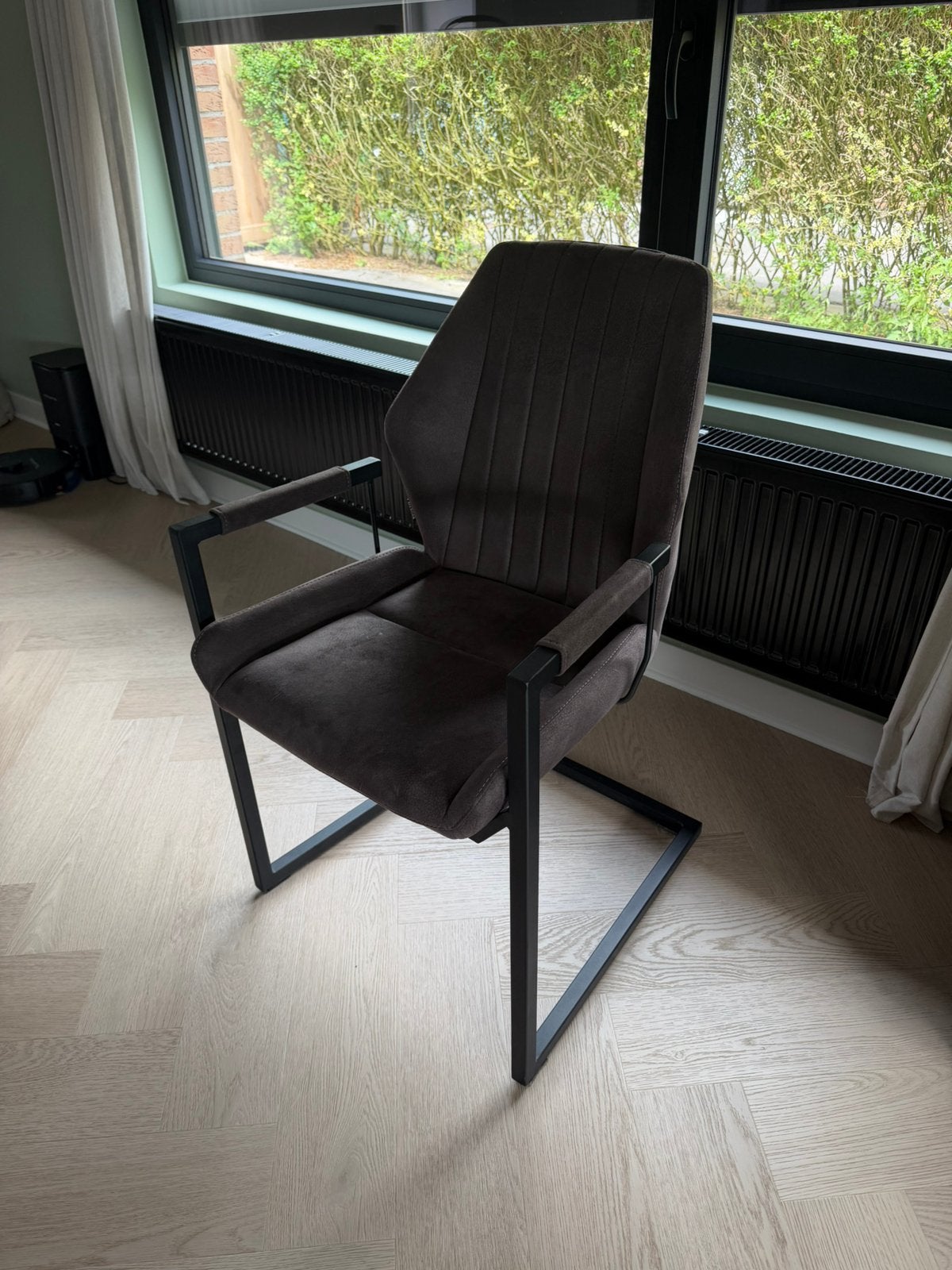 6 eetstoelen, Ophalen, Zo goed als nieuw