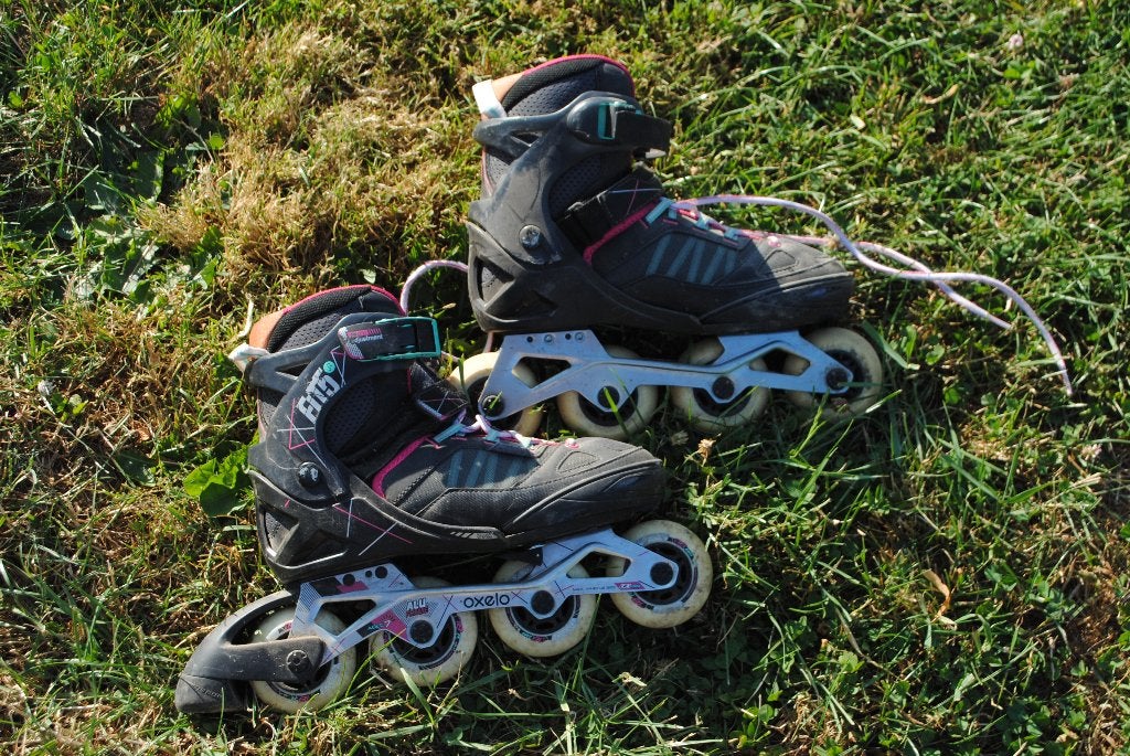 Rollers Oxelo FIT réglables 38-41 - Châssis aluminium, Sports & Fitness, Patins à roulettes alignées, Autres marques, Rollers 4 roues en ligne