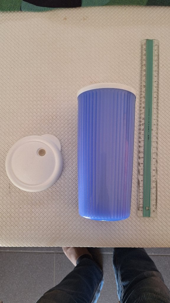 Tupperware isolerende drinkbeker met rietjes deksel 500 ml, Huis en Inrichting, Ophalen of Verzenden, Gebruikt