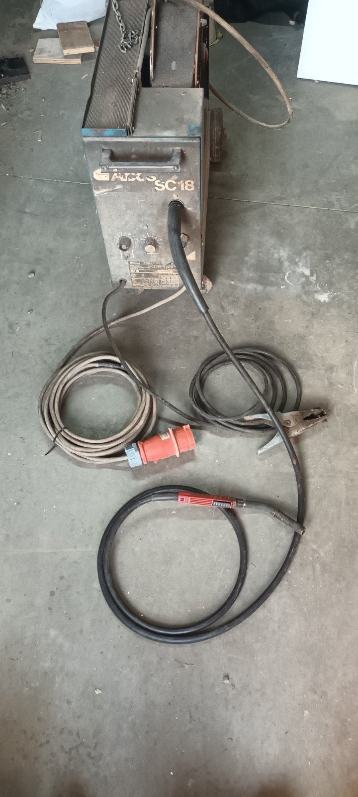 Halfautomaat 180A, Doe-het-zelf en Bouw, Gereedschap | Lasapparaten, Ophalen, Gebruikt, 150 tot 250 ampère, CO2