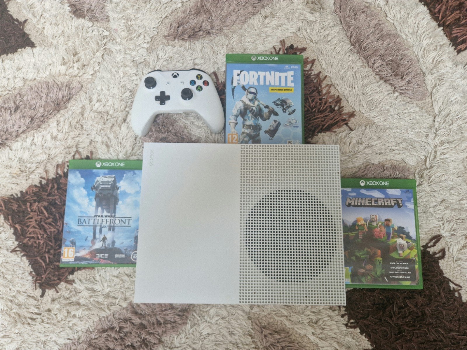 Xbox one s 1tb met kabels en controller werkt perfect, Enlèvement ou Envoi