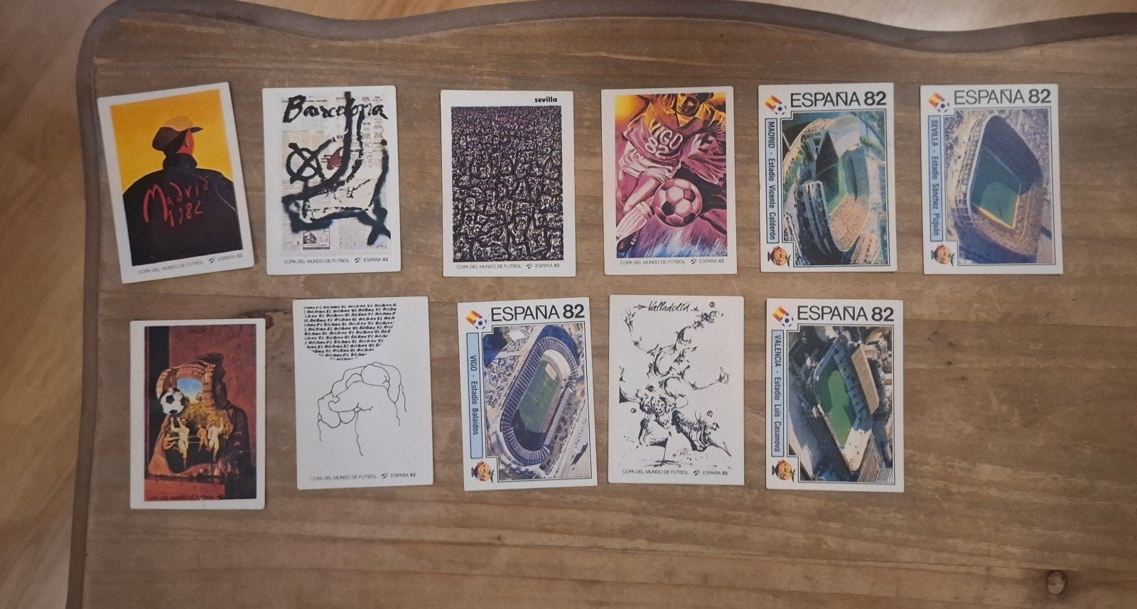 panini 11 images différentes espana 82 football 1982, Enlèvement ou Envoi