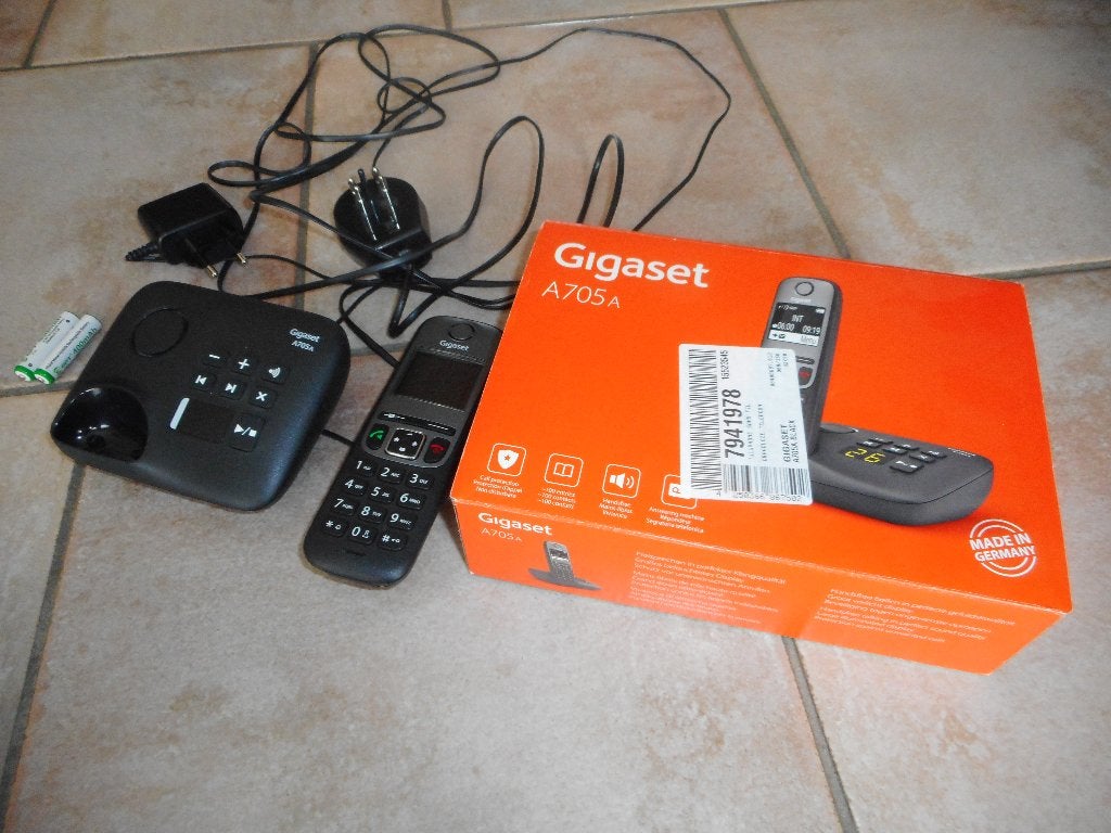 Draadloze telefoon Gigaset A705A met antwoordapparaat., Ophalen, Zo goed als nieuw, 1 handset, Stralingsarm