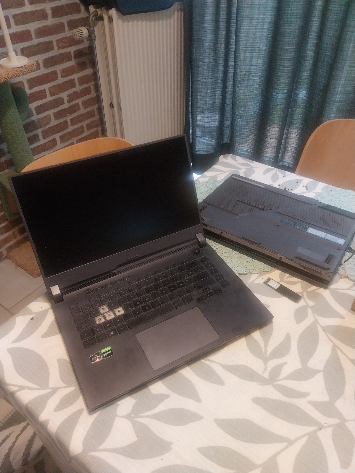 asus g 15, Computers en Software, Ophalen, Met videokaart, 2 tot 3 Ghz, 15 inch