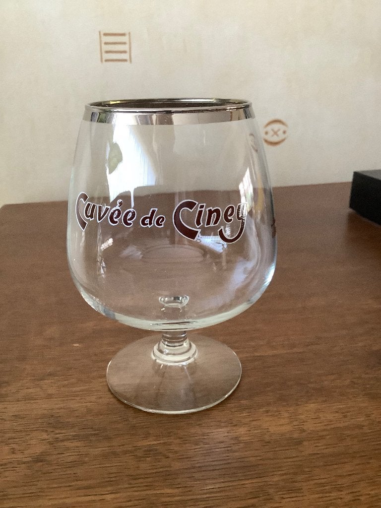 6 glazen cuvee de ciney, Verzamelen, Ophalen, Zo goed als nieuw, Bierglas