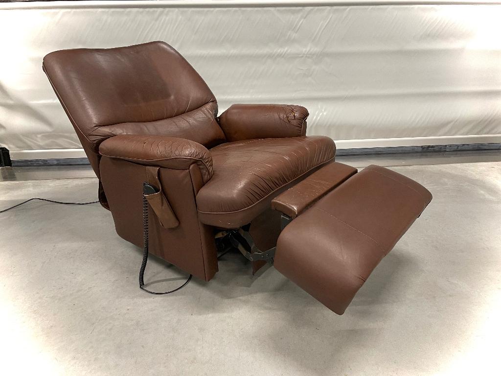 Elektrische relax zetel - medalounger, Ophalen, Gebruikt, Leer