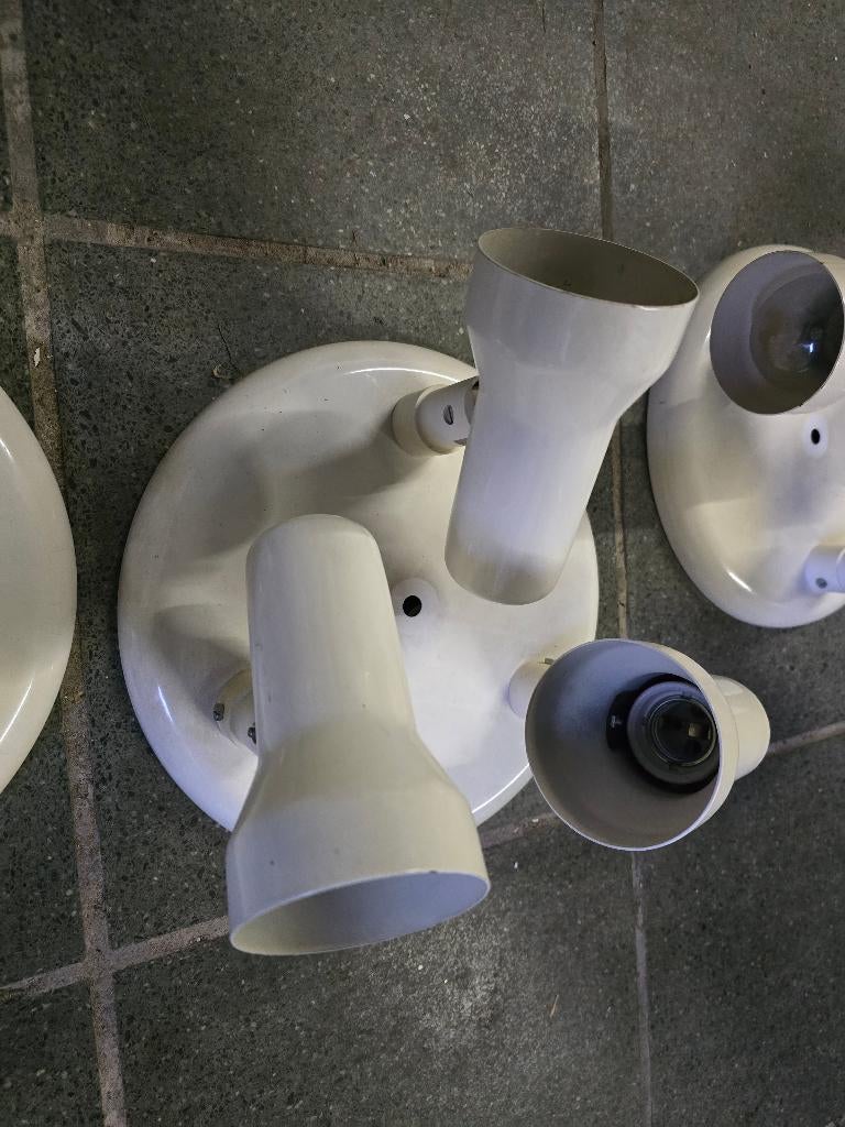 Licht-armatuur - 1 spotje gratis en plafond lamp  GRATIS, Huis en Inrichting, Ophalen, Gebruikt, Metaal