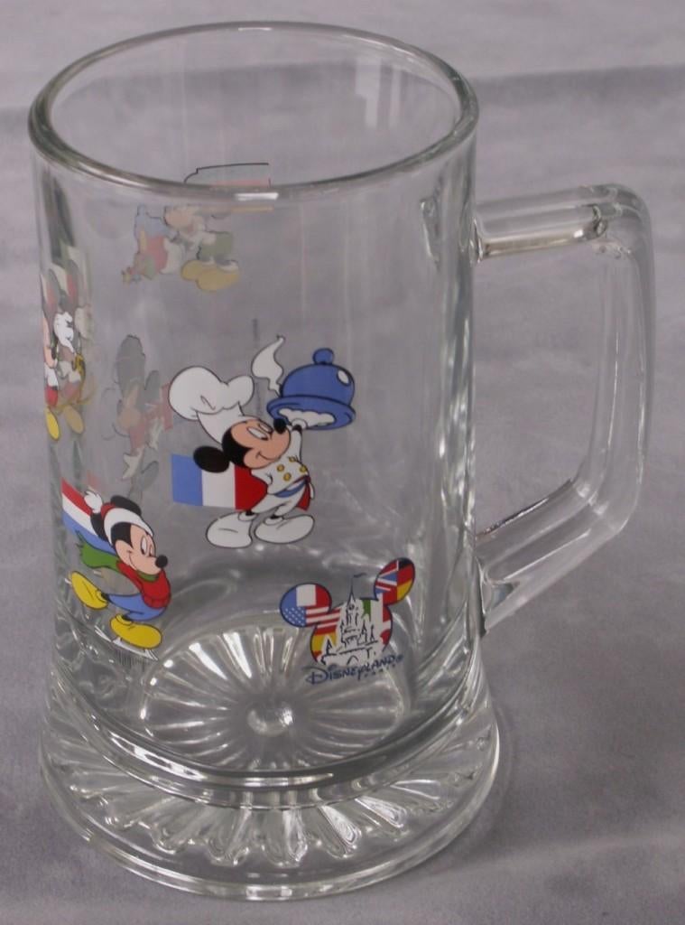 Vintage bierpul Disneyland Paris Mickey internationale vlagg, Verzamelen, Ophalen of Verzenden, Mickey Mouse, Nieuw