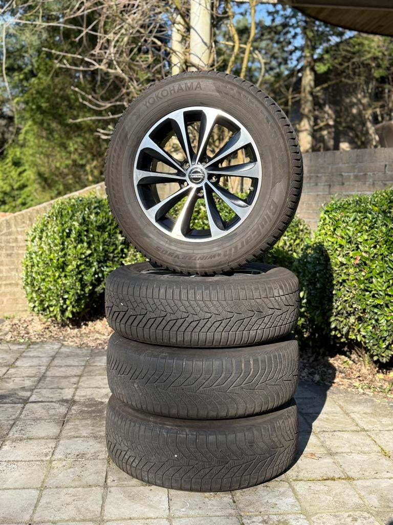 Jantes Nissan X-Trail + pneus d'hiver — bon état, Pneus hiver, Enlèvement ou Envoi, Véhicule de tourisme, Utilisé