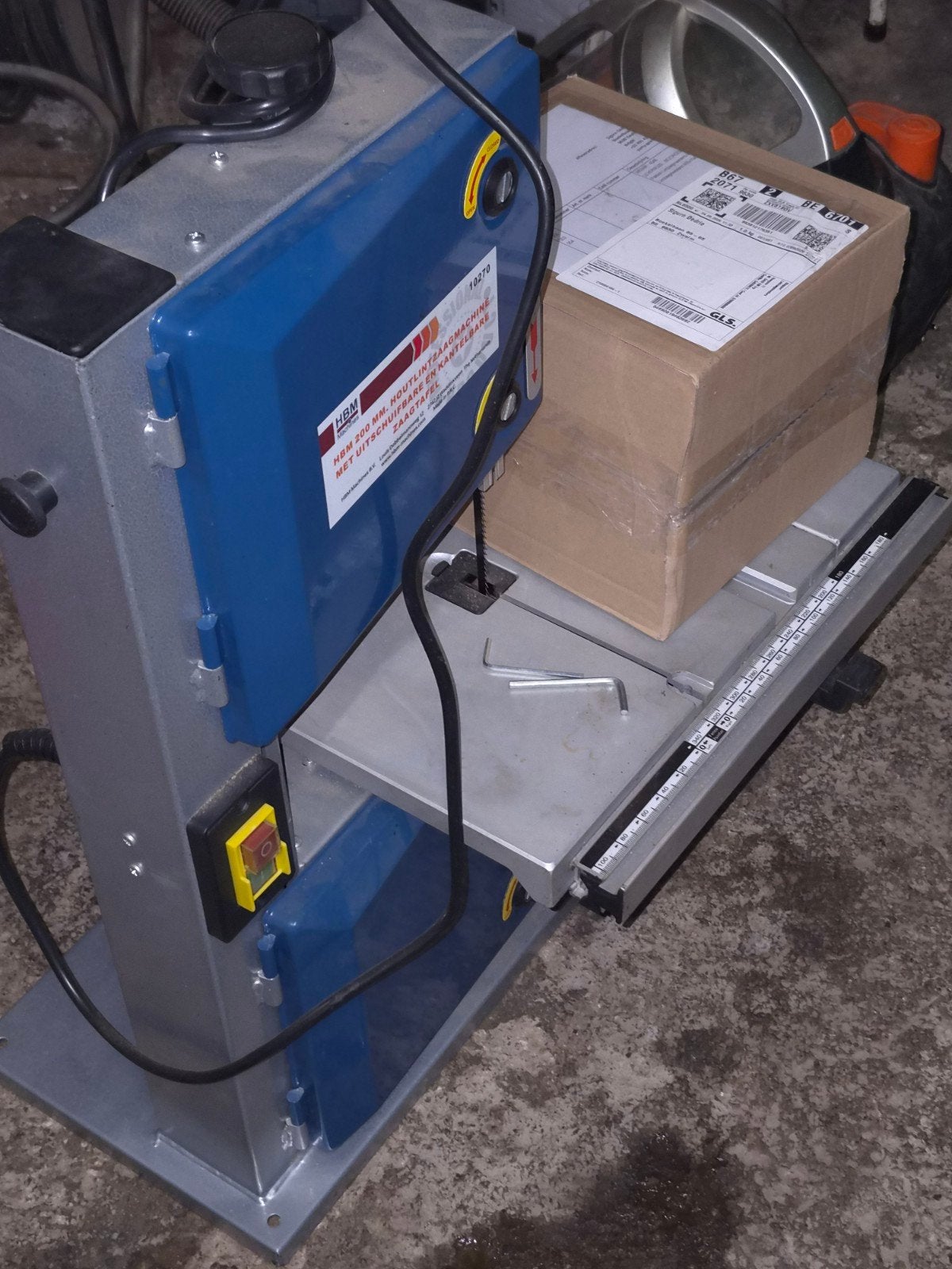 lintzaagmachine, Ophalen, Zo goed als nieuw, Minder dan 600 watt, Lintzaag