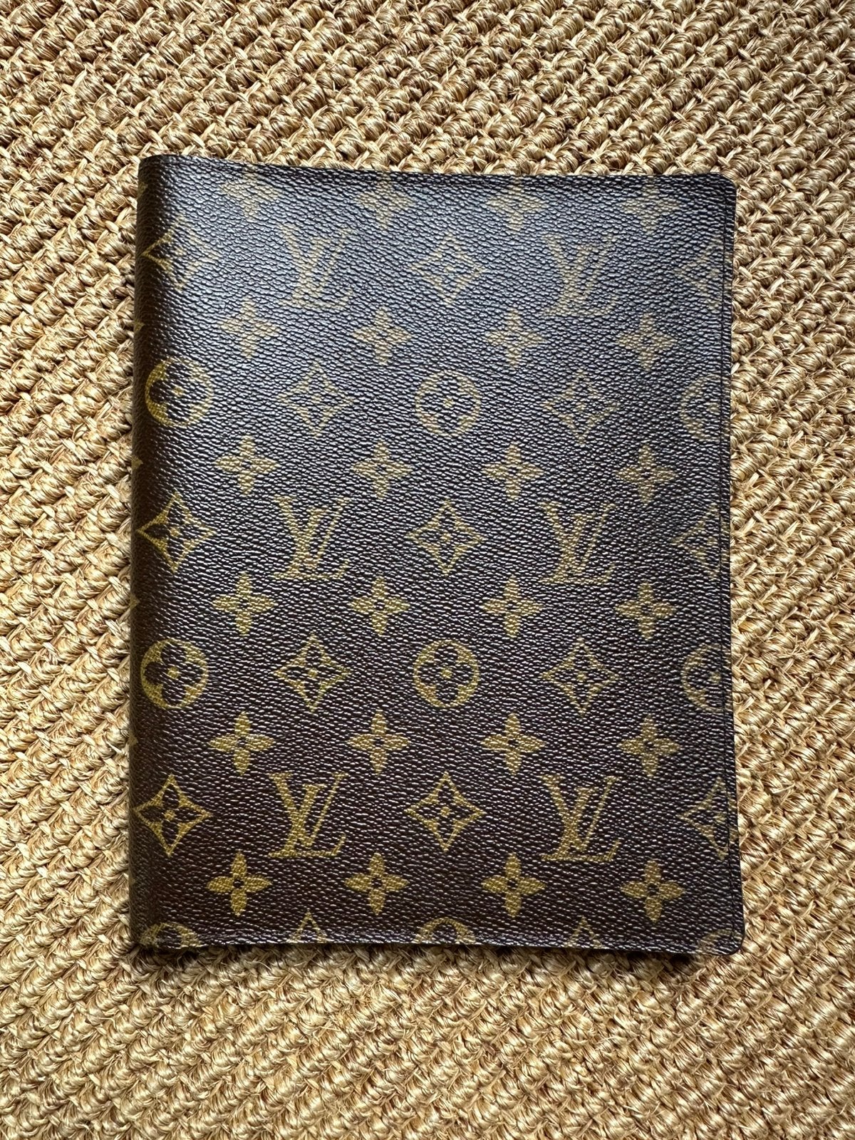 Housse de bureau, agenda ou bloc-notes monogrammée LV, Enlèvement ou Envoi, Comme neuf