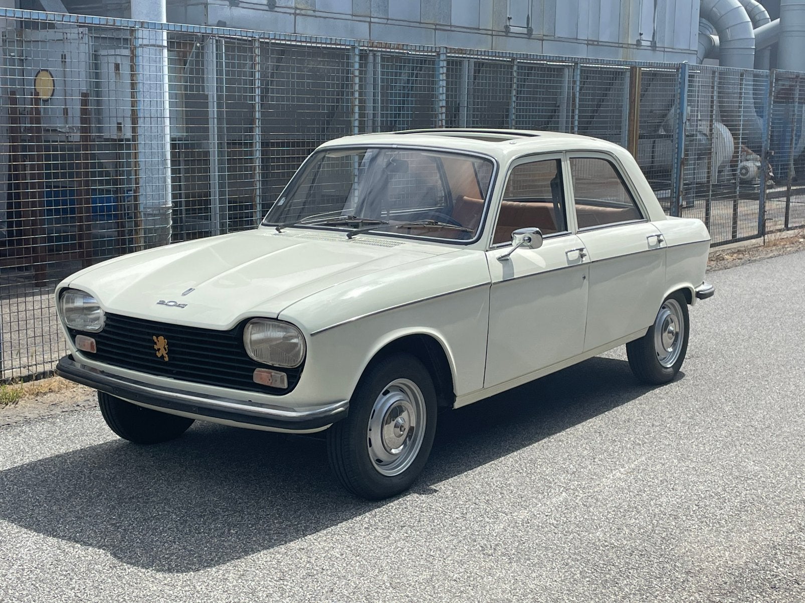 Peugeot 204 GL Berline 1972, Achat, 4 portes, Boîte manuelle, Toit ouvrant