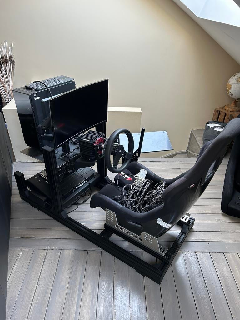 Setup simracing fanatec simlabs, Enlèvement, Comme neuf