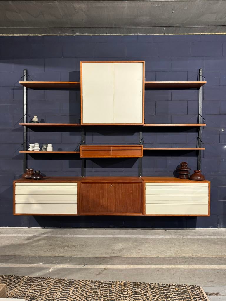 Poul Cadovius by Royal System vintage modulair wandsysteem, Antiek en Kunst, Curiosa en Brocante, Ophalen of Verzenden