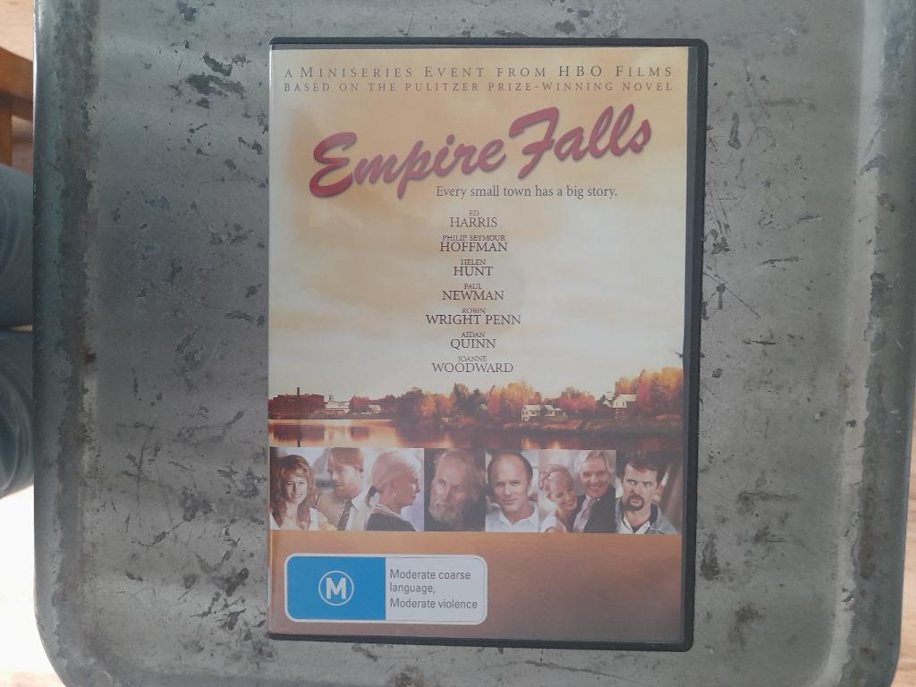 Empire falls, À partir de 12 ans, Envoi, Comme neuf, Drame