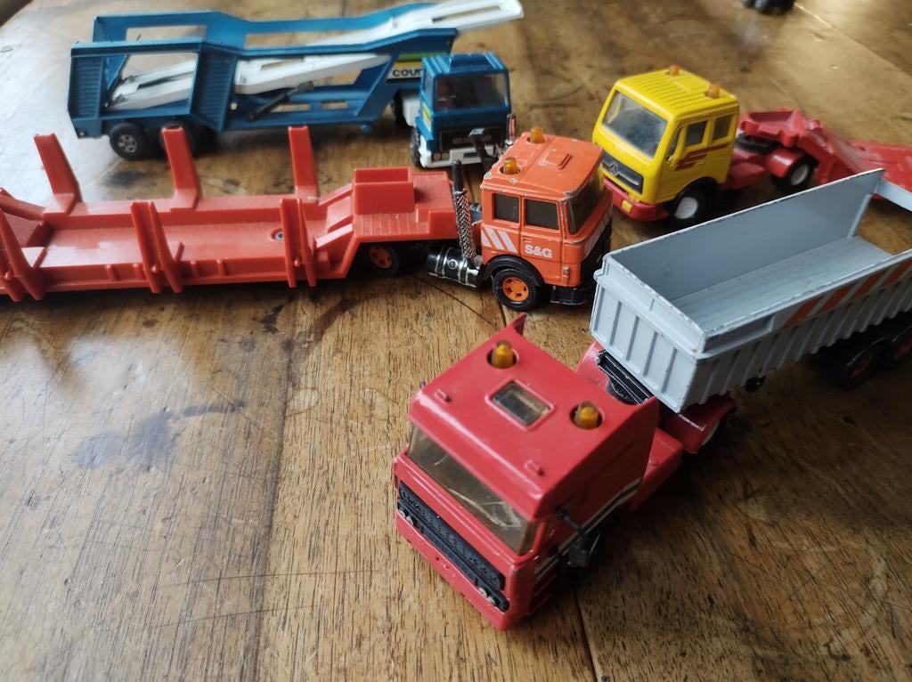 Metalen speelgoedauto's vrachtwagens, Kinderen en Baby's, Speelgoed |Speelgoedvoertuigen, Ophalen of Verzenden