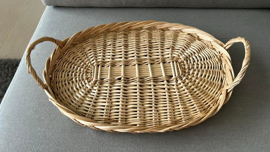 Rieten dienblad. Nieuw. 45 x 31cm. H 4 cm., Ophalen, Zo goed als nieuw