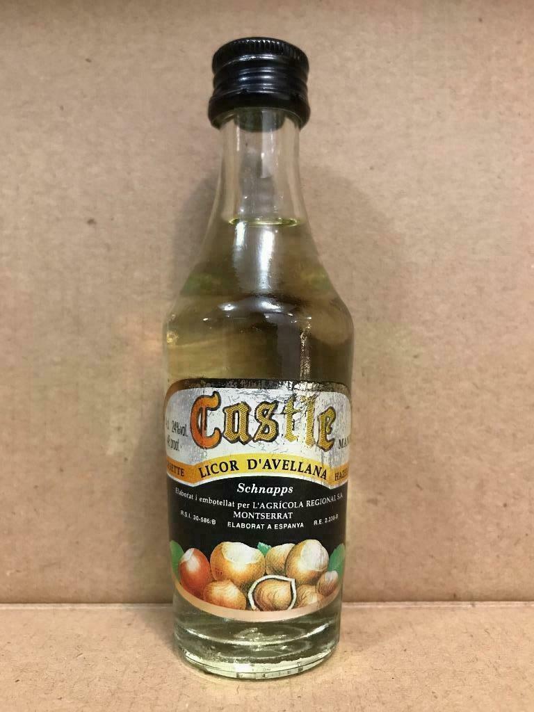 Castle Manor Noisette - Mignonnette d'alcool - 4 cl - 24%, Enlèvement ou Envoi, Pleine, Utilisé, Autres types