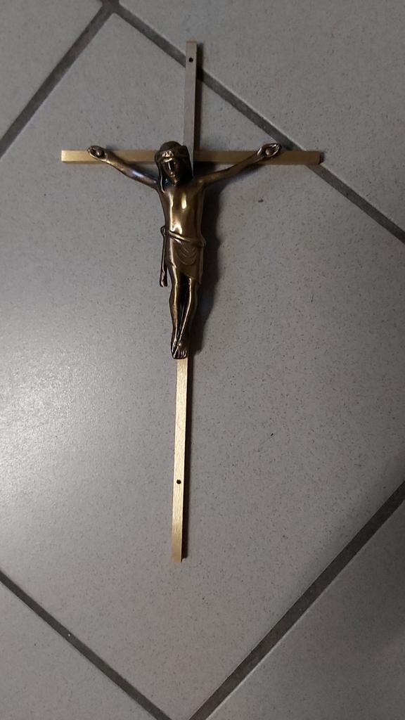Koperen kruisje, Antiek en Kunst, Antiek | Religieuze voorwerpen, Ophalen of Verzenden