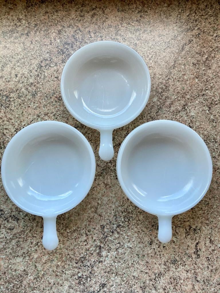 Glasbake vintage schalen met handvat - 3 stuks, Huis en Inrichting, Keuken | Servies, Ophalen of Verzenden, Effen, Glas, Schaal of Schalen