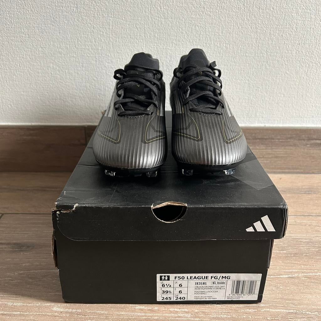 Adidas F50 League FG/MG *NIEUW*, Enlèvement ou Envoi, Neuf, Chaussures