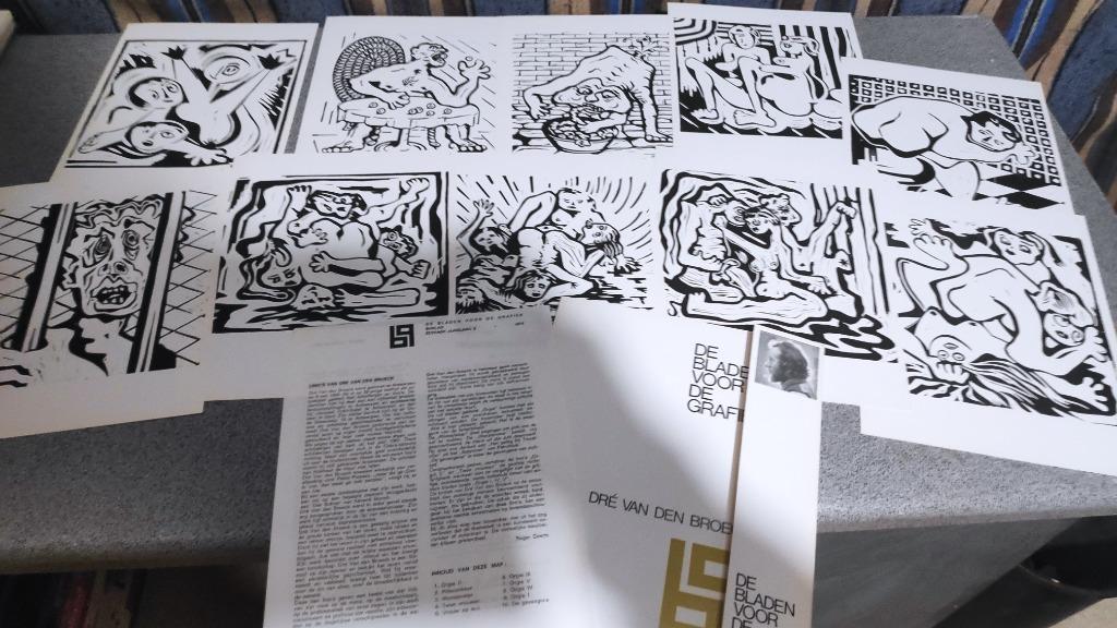 De bladen voor de grafiek Dre Van Den Broeck, Boeken, Ophalen of Verzenden