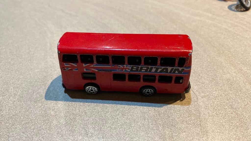 Bus Britain Mark II Dennis nr S8102 SM Toys, Hobby en Vrije tijd, Ophalen of Verzenden, Gebruikt, Overige typen, Overige merken