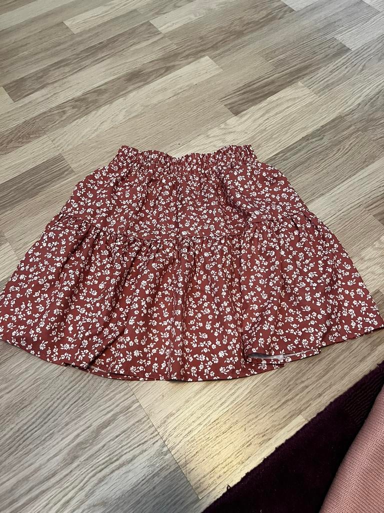 Robe fleurie légère pour Xs, Rouge, Enlèvement ou Envoi, Au-dessus du genou, Comme neuf