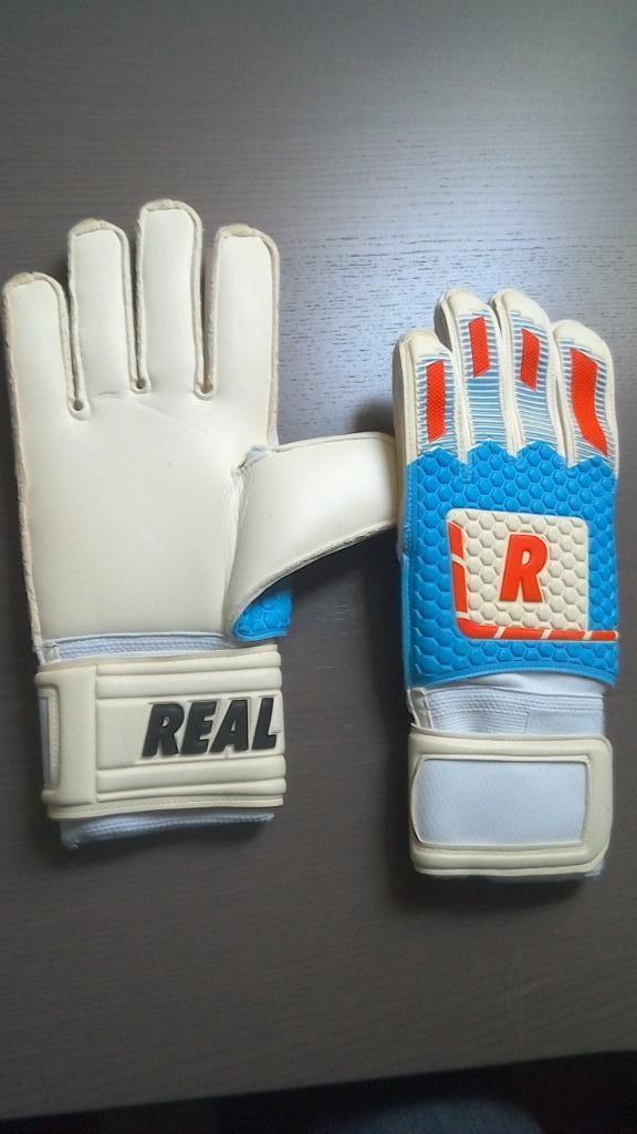 Keeperhandschoenen REAL 210, Ophalen of Verzenden, Nieuw, Handschoenen