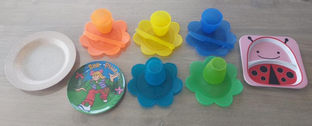Kinderen: servies uit plastiek (GEBRUIKT), Kinderen en Baby's, Kinderspulletjes, Gebruikt, Ophalen of Verzenden