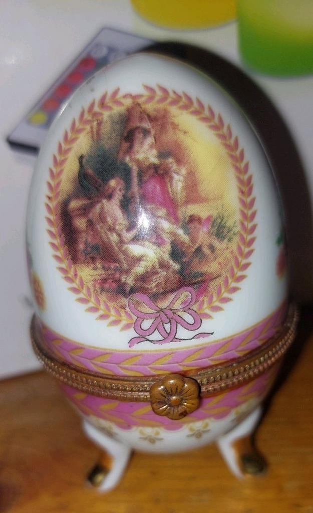 Ei van porselein, Ophalen of Verzenden
