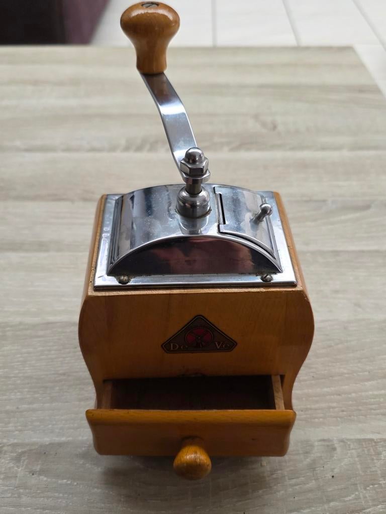 Koffiemolen De Ve, Ophalen