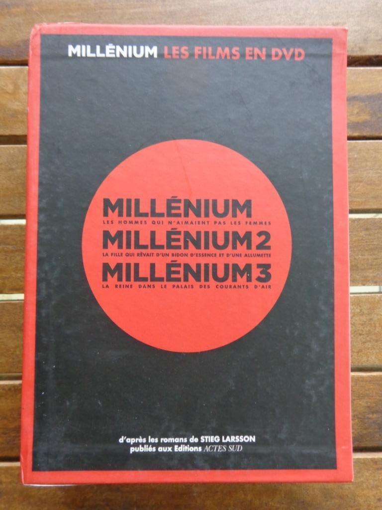 )))  Coffret  Trilogie  Millénium  //  Policier  (((, Coffret, Comme neuf, À partir de 12 ans, Détective et Thriller