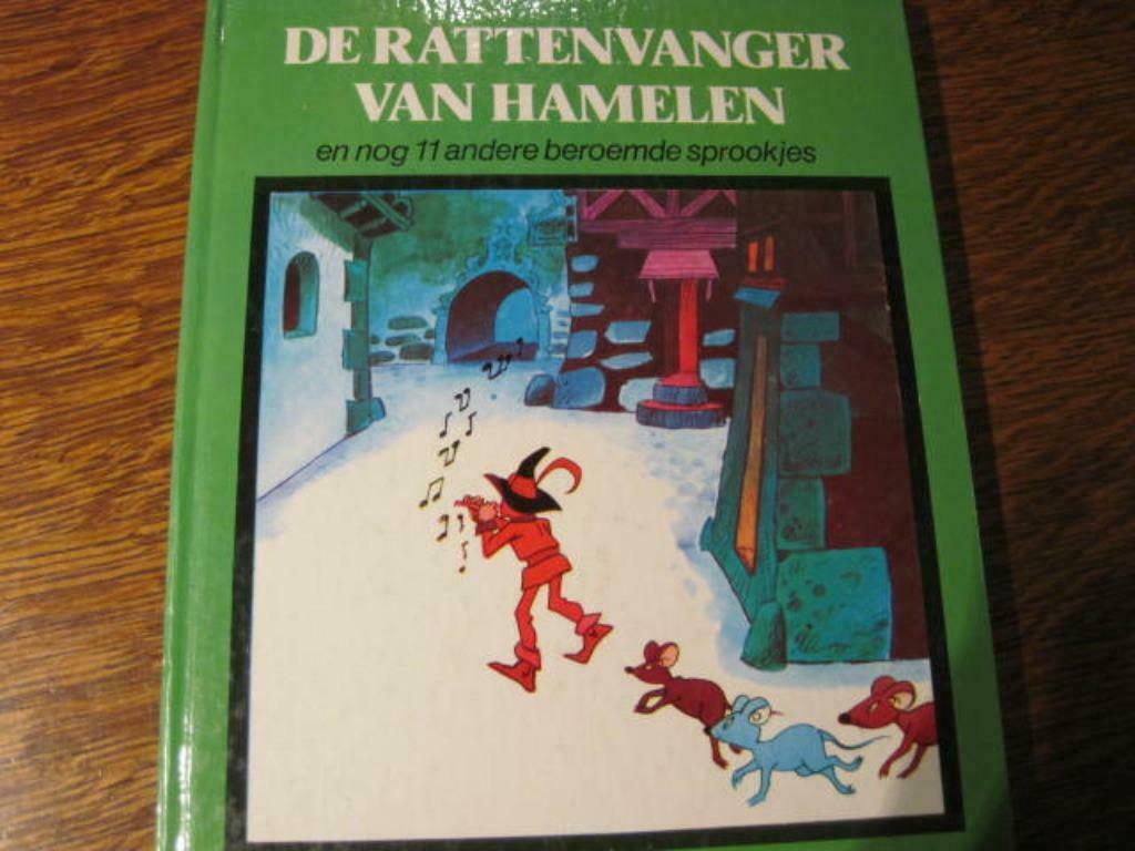 boek : de rattenvanger van Hamelen en nog 11 sprookjes, Ophalen of Verzenden, Gelezen