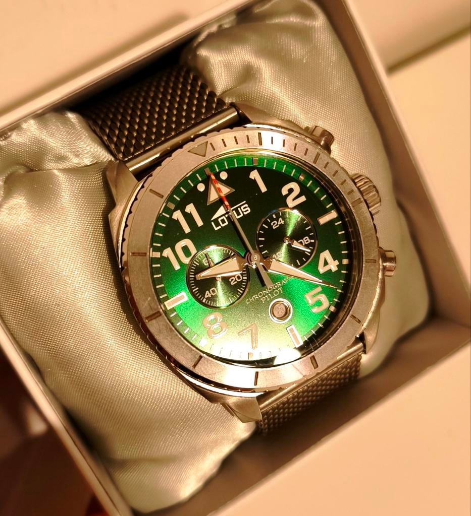 Chronograafhorloge voor heren: Lotus - Pilot Chronograph, Handtassen en Accessoires, Horloges | Heren, Nieuw, Polshorloge, Overige merken