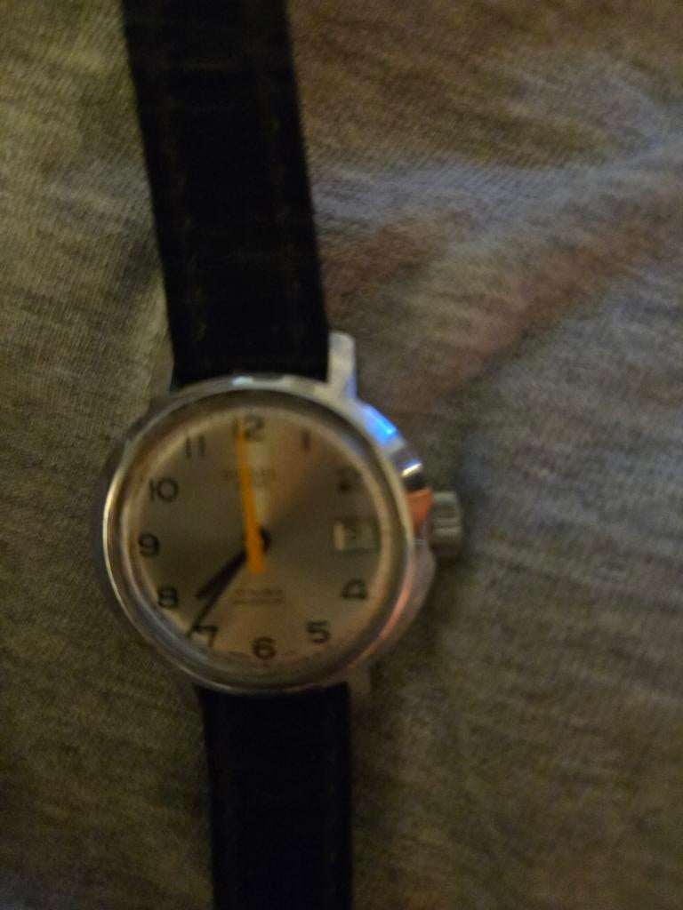 Montre Dame SOGEL Suisse. VINTAGE, Antiquités & Art, Enlèvement