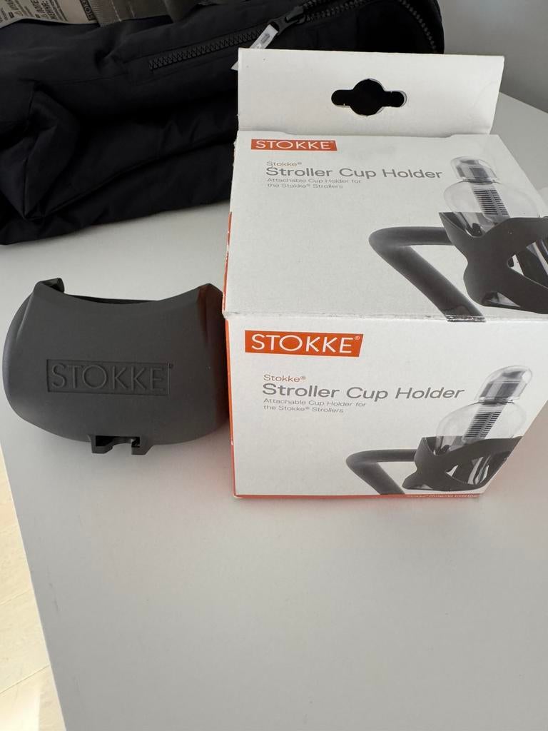 Stokke stroller cup holder, Kinderen en Baby's, Buggy's, Ophalen, Zo goed als nieuw