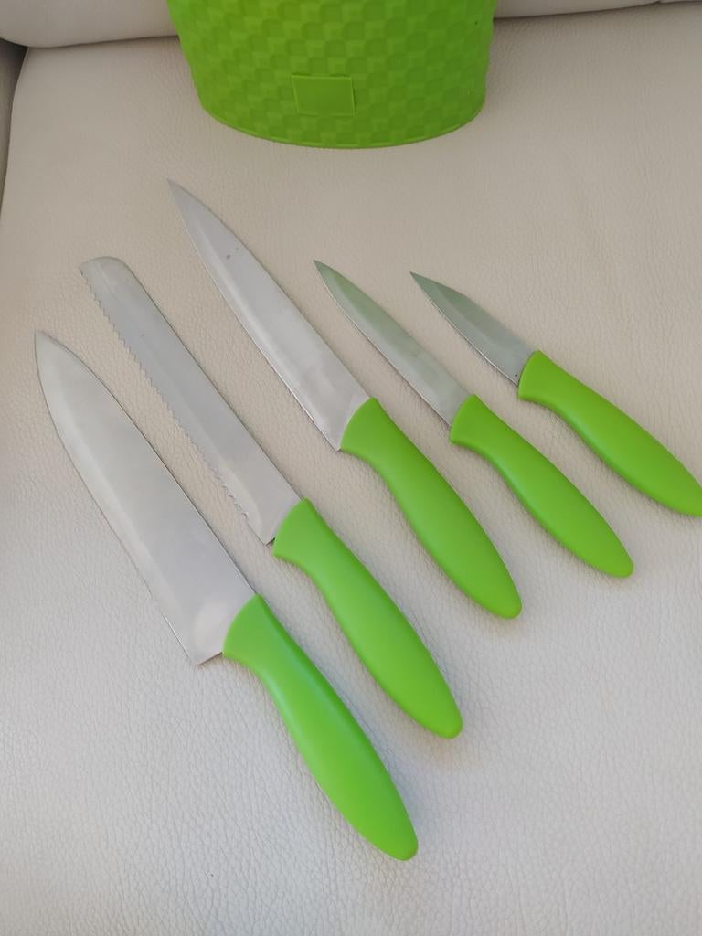 Messenset met 5 verschillende messen, Ophalen, Zo goed als nieuw, Kunststof