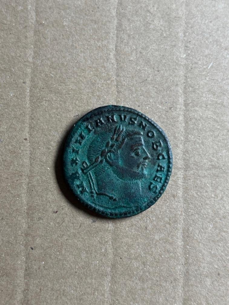 Pièce romaine MAXIMILIANUS HERCULE Follis ou nummus, Ophalen of Verzenden