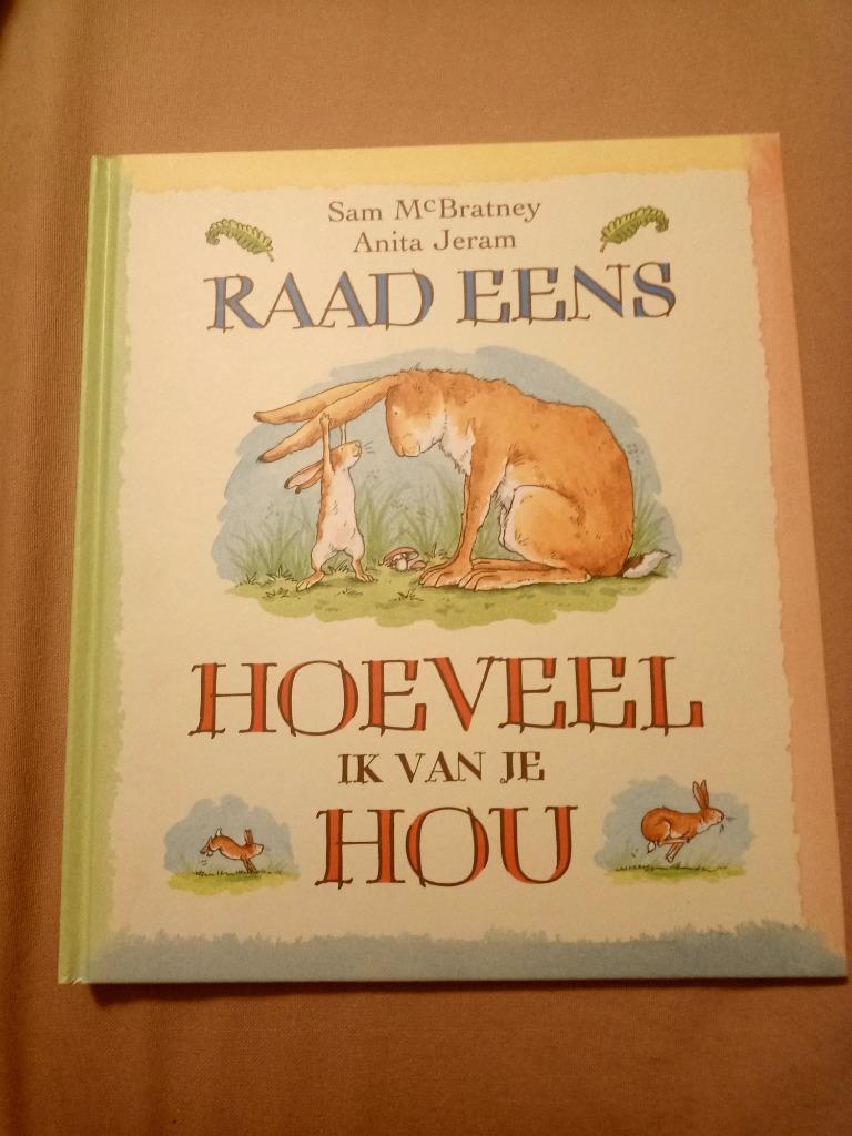Boek ''Raad eens hoeveel ik van je hou'' NIEUW, Boeken, Ophalen