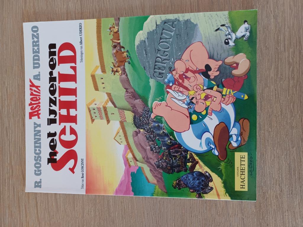 Asterix strips, Meerdere stripboeken, Ophalen of Verzenden, Zo goed als nieuw, Goscinny en Uderzo