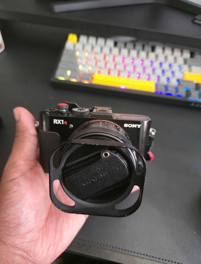 Sony Rx1r, Sans zoom optique, Comme neuf, Enlèvement, Sony